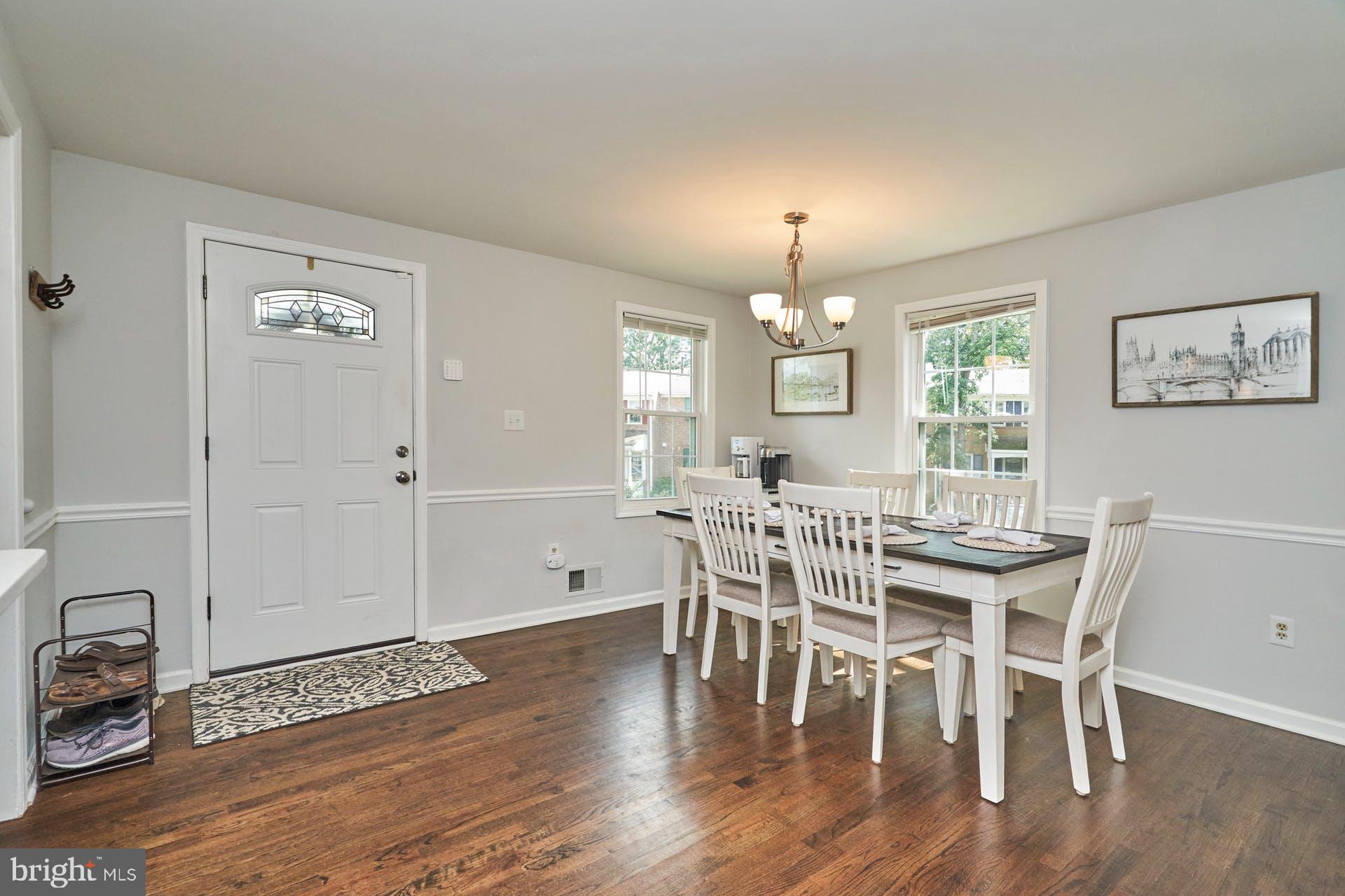 GREENWICH HILL - Residential