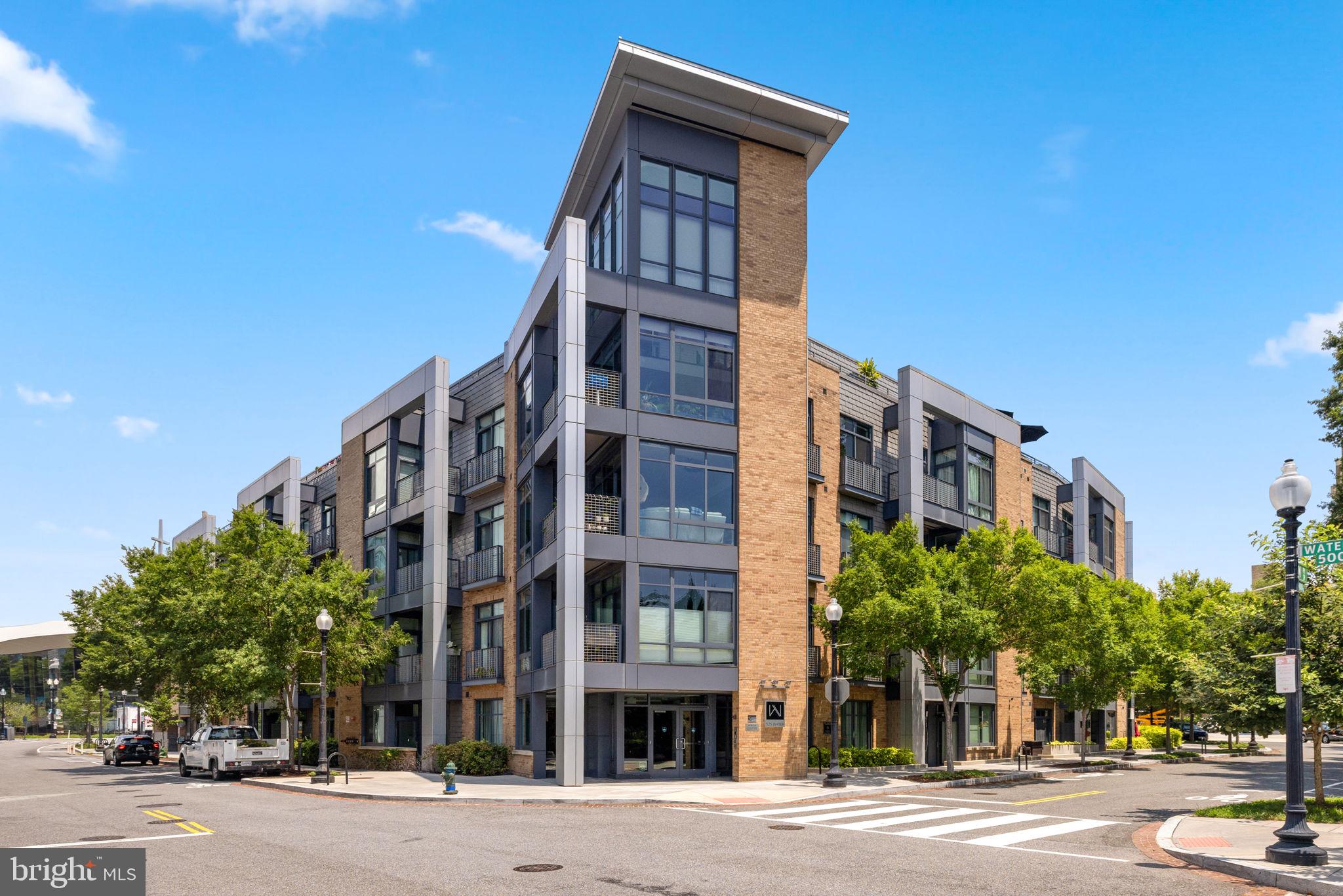 525 WATER STREET SW 316