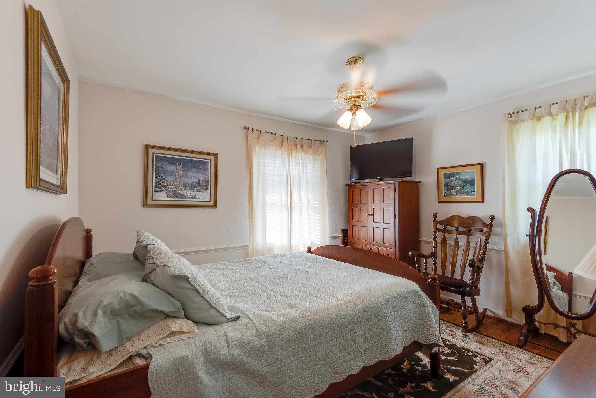 SOCIETY HILL - Residential