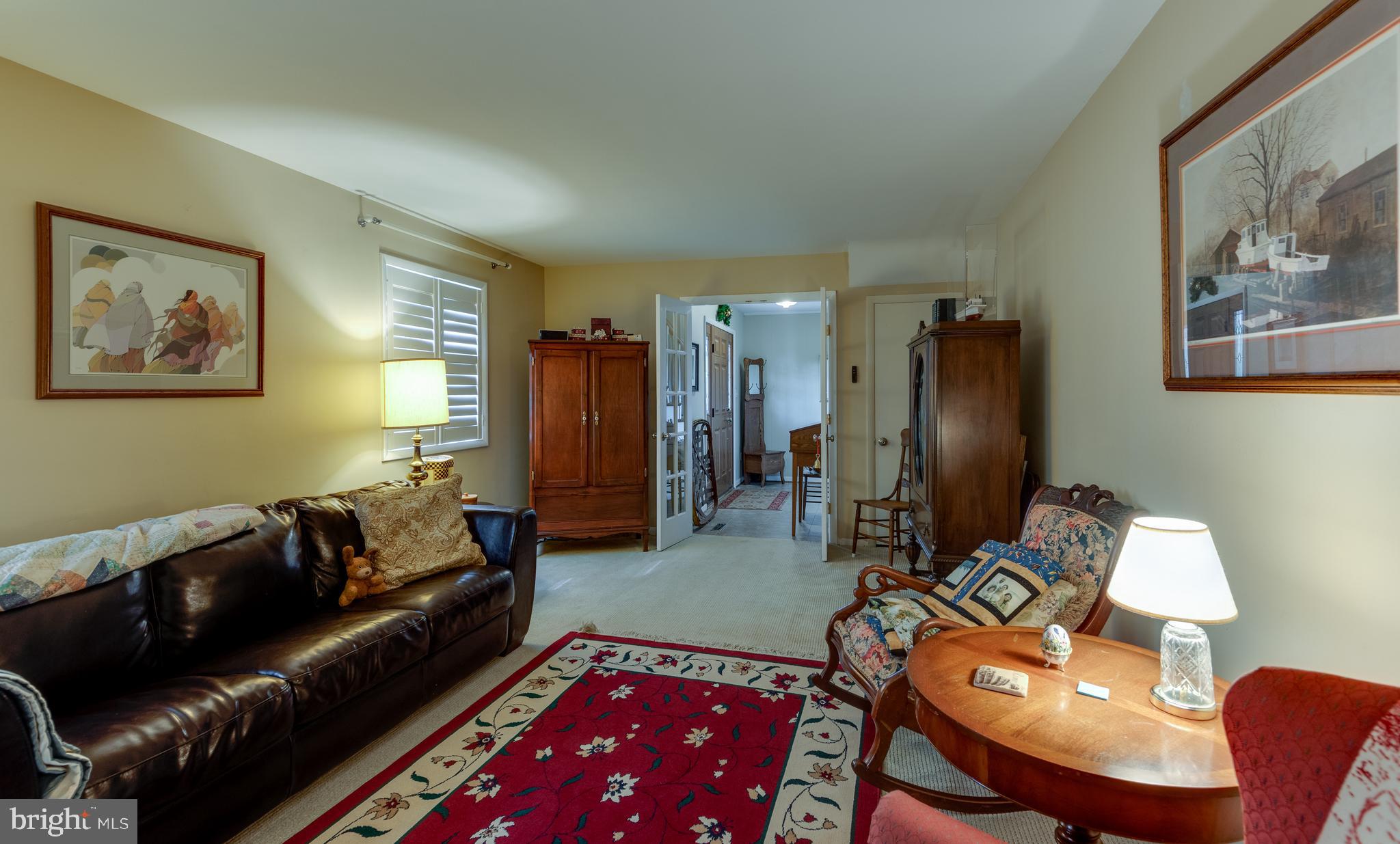 SOCIETY HILL - Residential