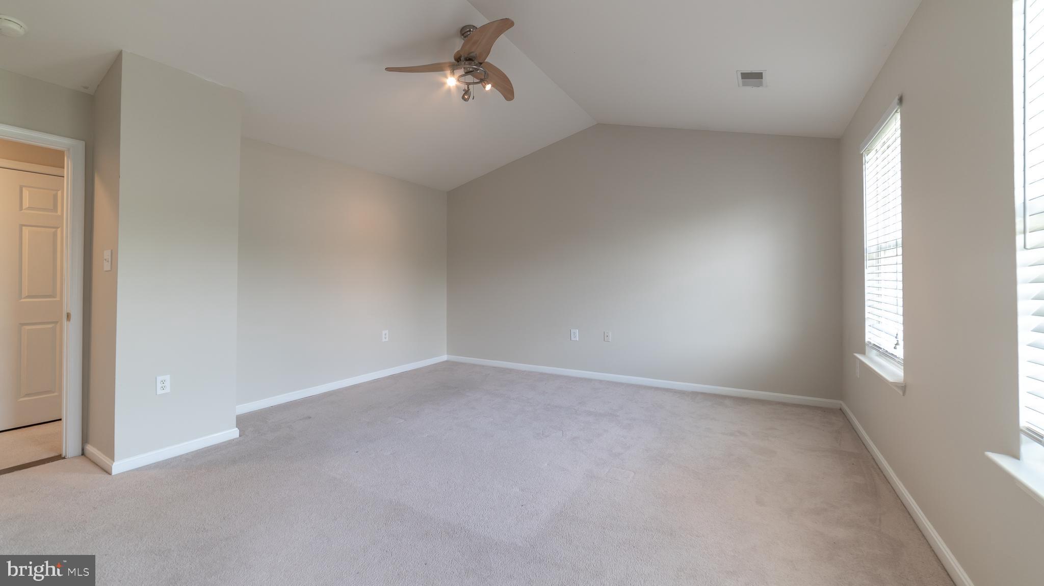 STRAWBERRY HILL EST SUB - Residential