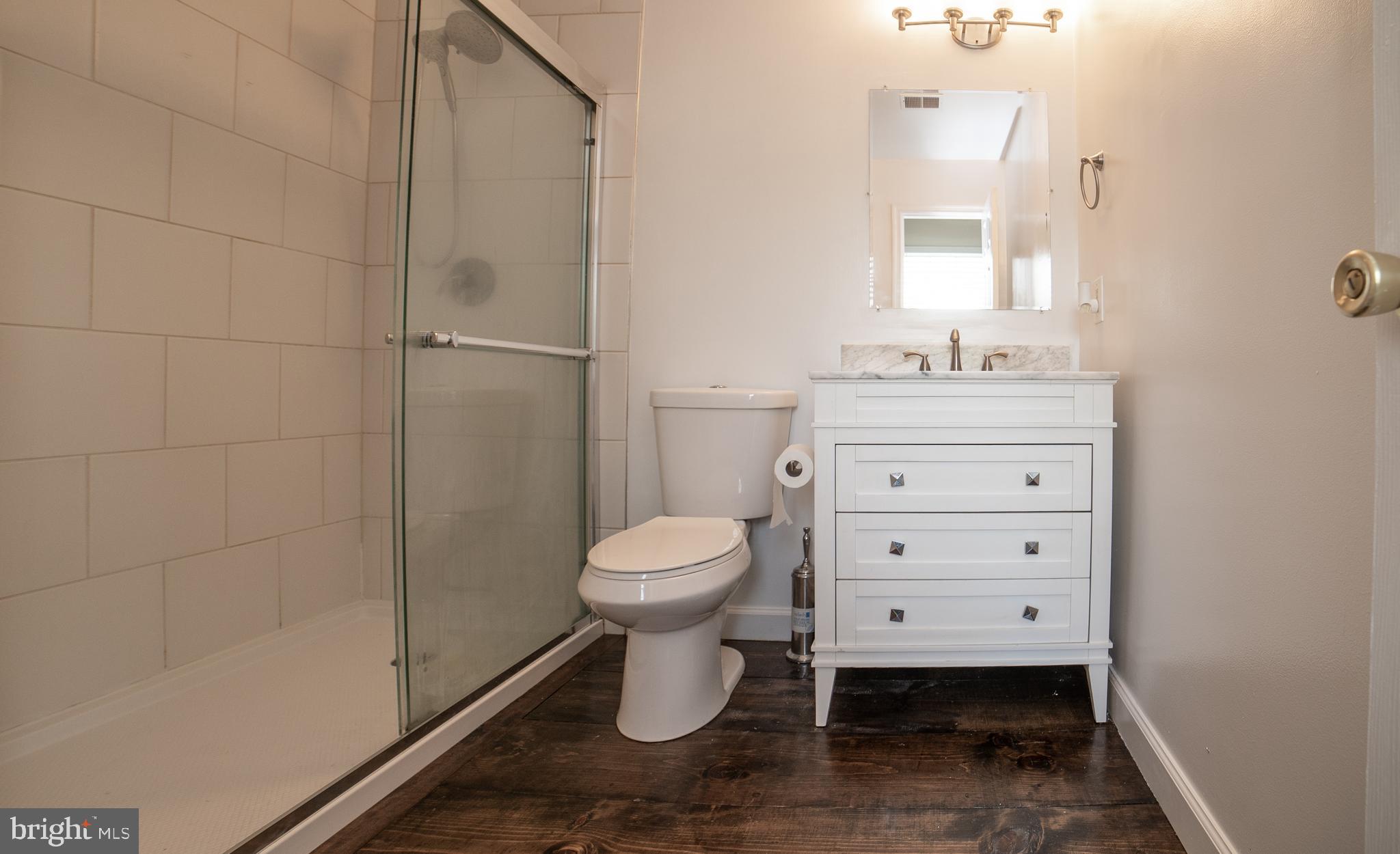 STRAWBERRY HILL EST SUB - Residential