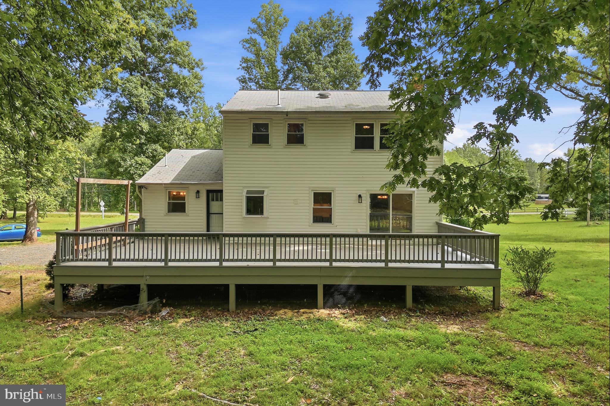 7238 GREENWICH ROAD