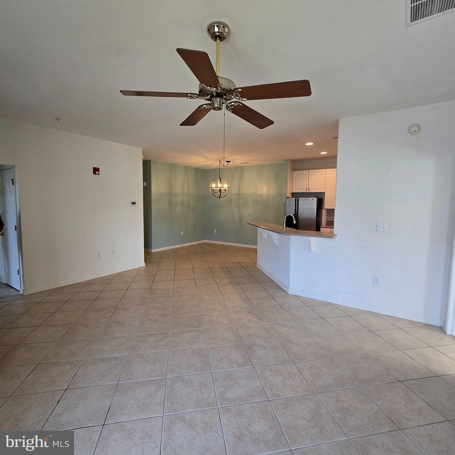 4002 FULLERTON COURT F