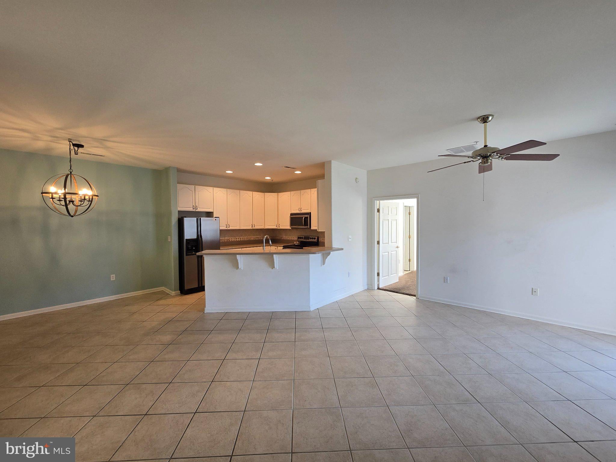 4002 FULLERTON COURT F