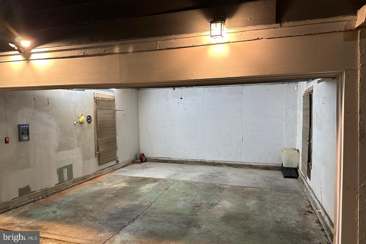 GWYNN OAK - Residential