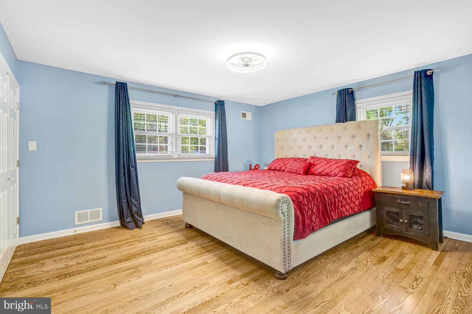 WOODLAWN MANOR - Residential