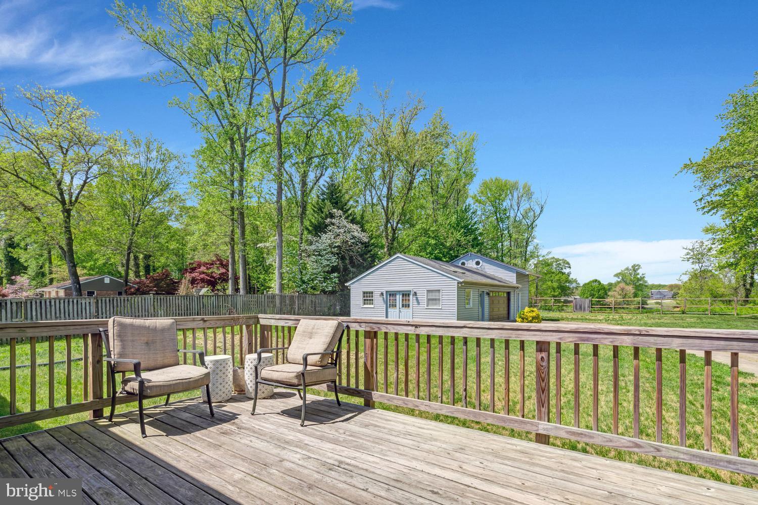 WOODLAWN MANOR - Residential