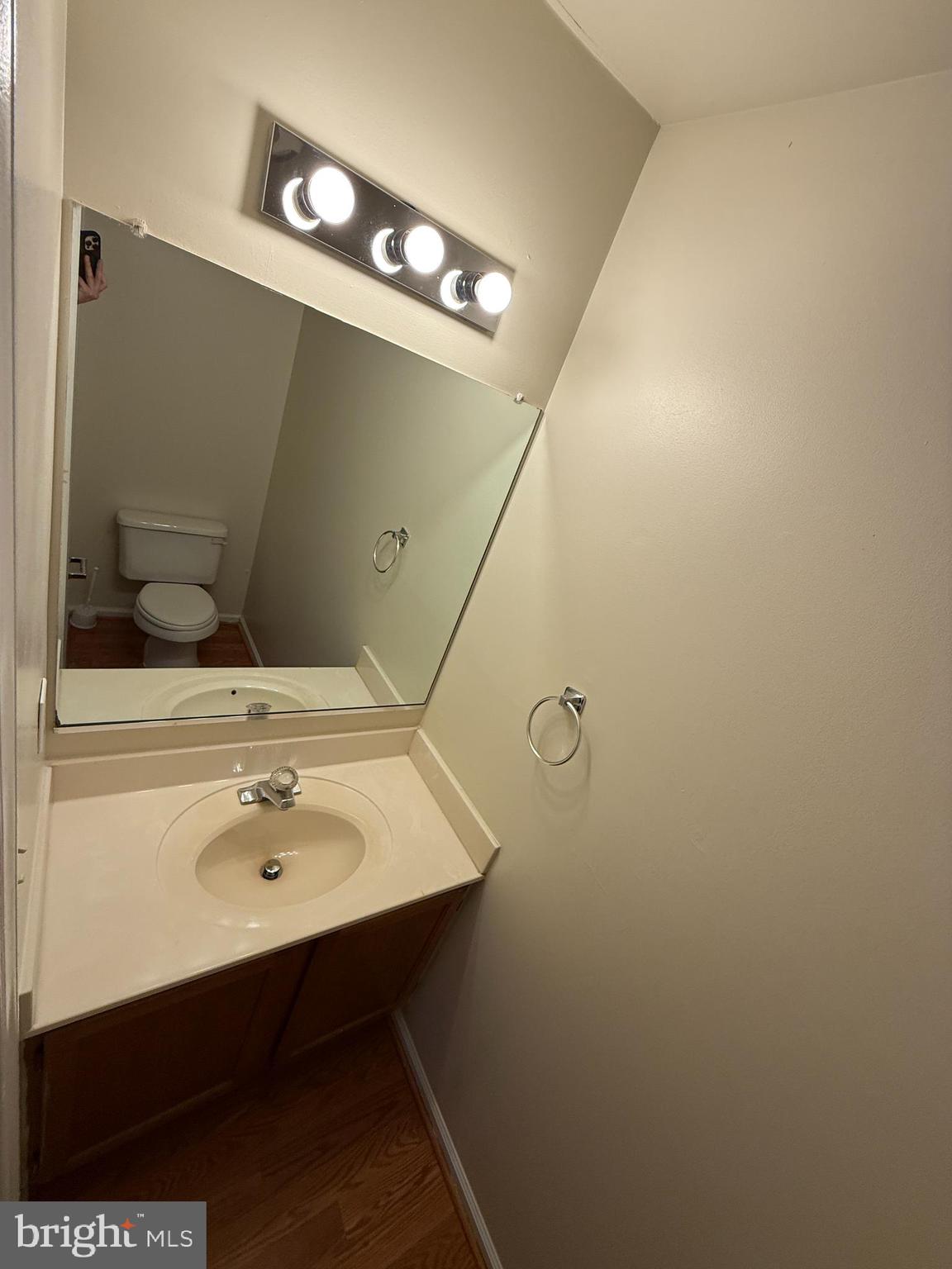 WILLIAMSTOWN - Residential Lease