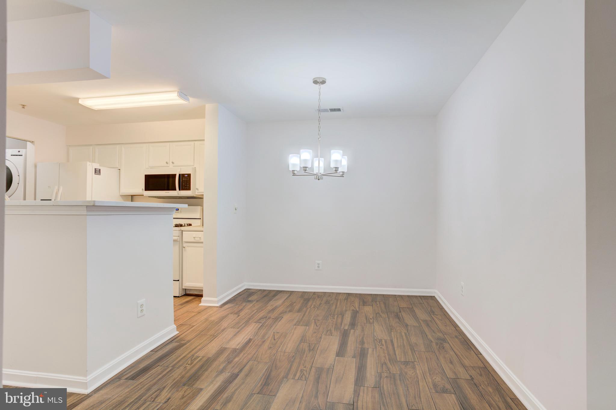 PROSPECT COVE AT LAKESID - Residential