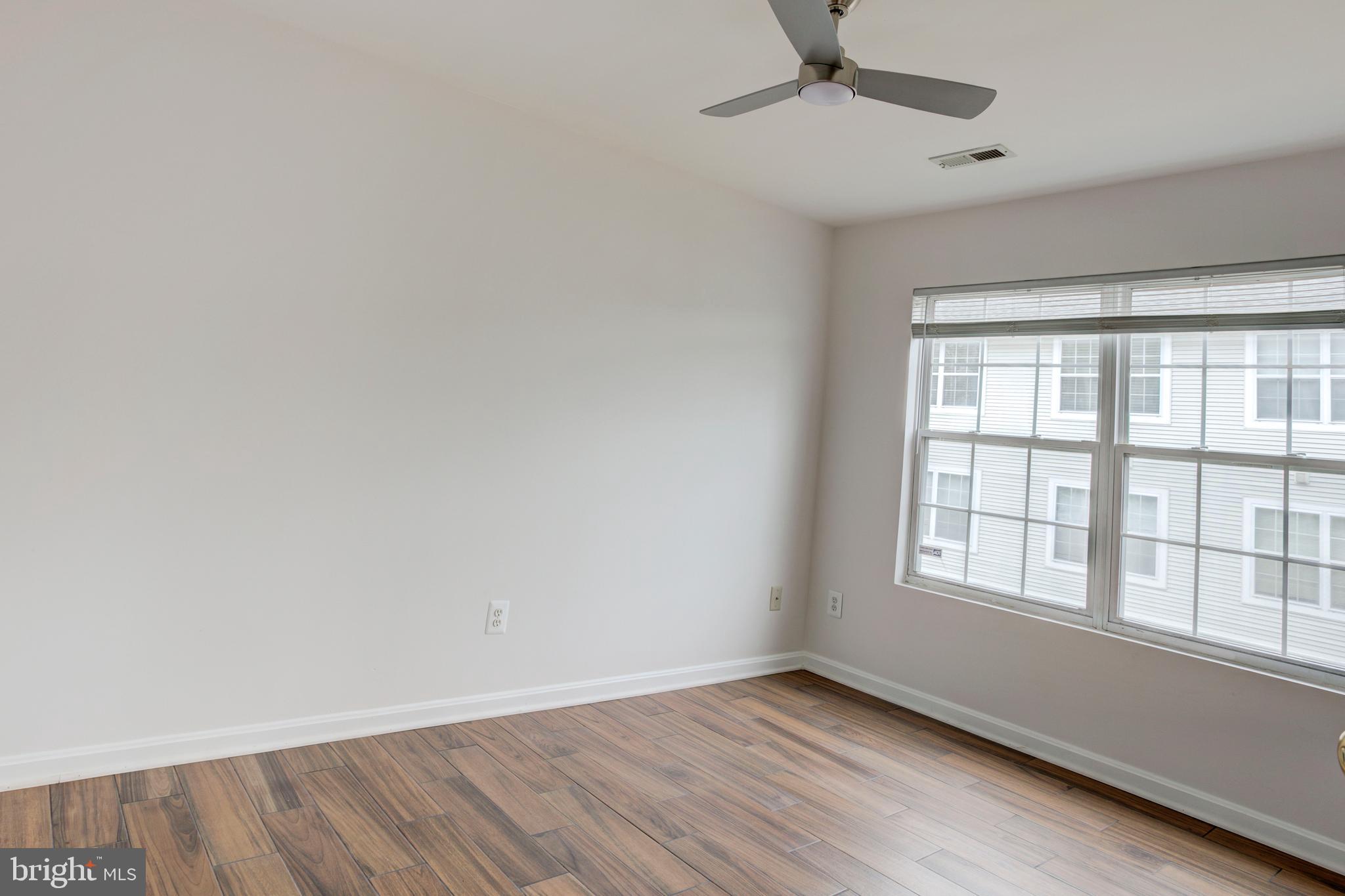 PROSPECT COVE AT LAKESID - Residential