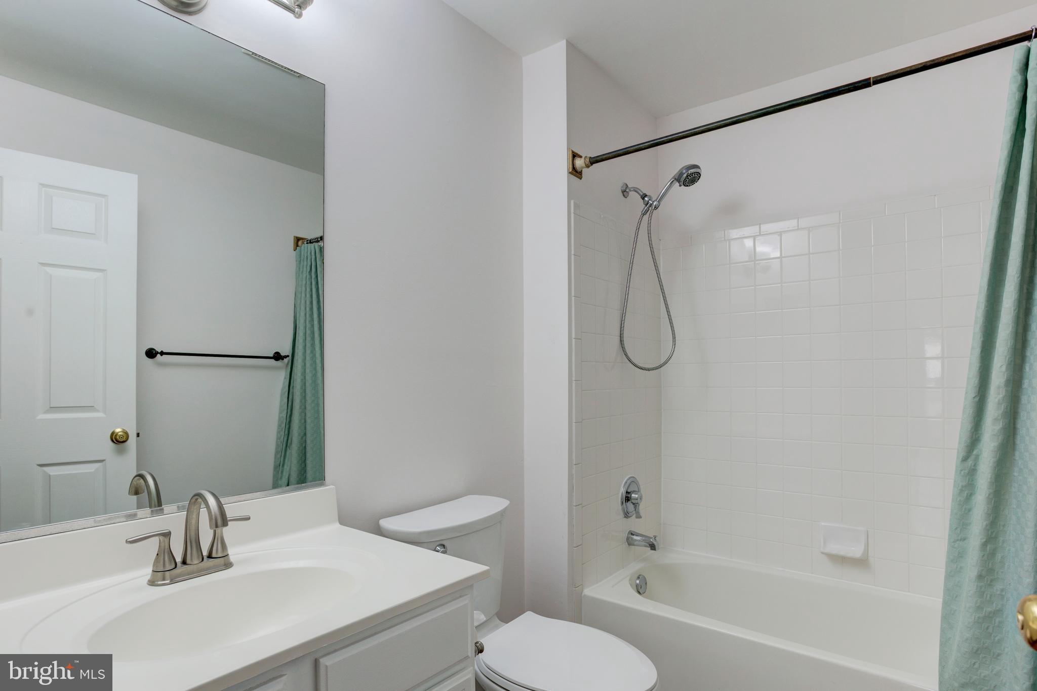 PROSPECT COVE AT LAKESID - Residential