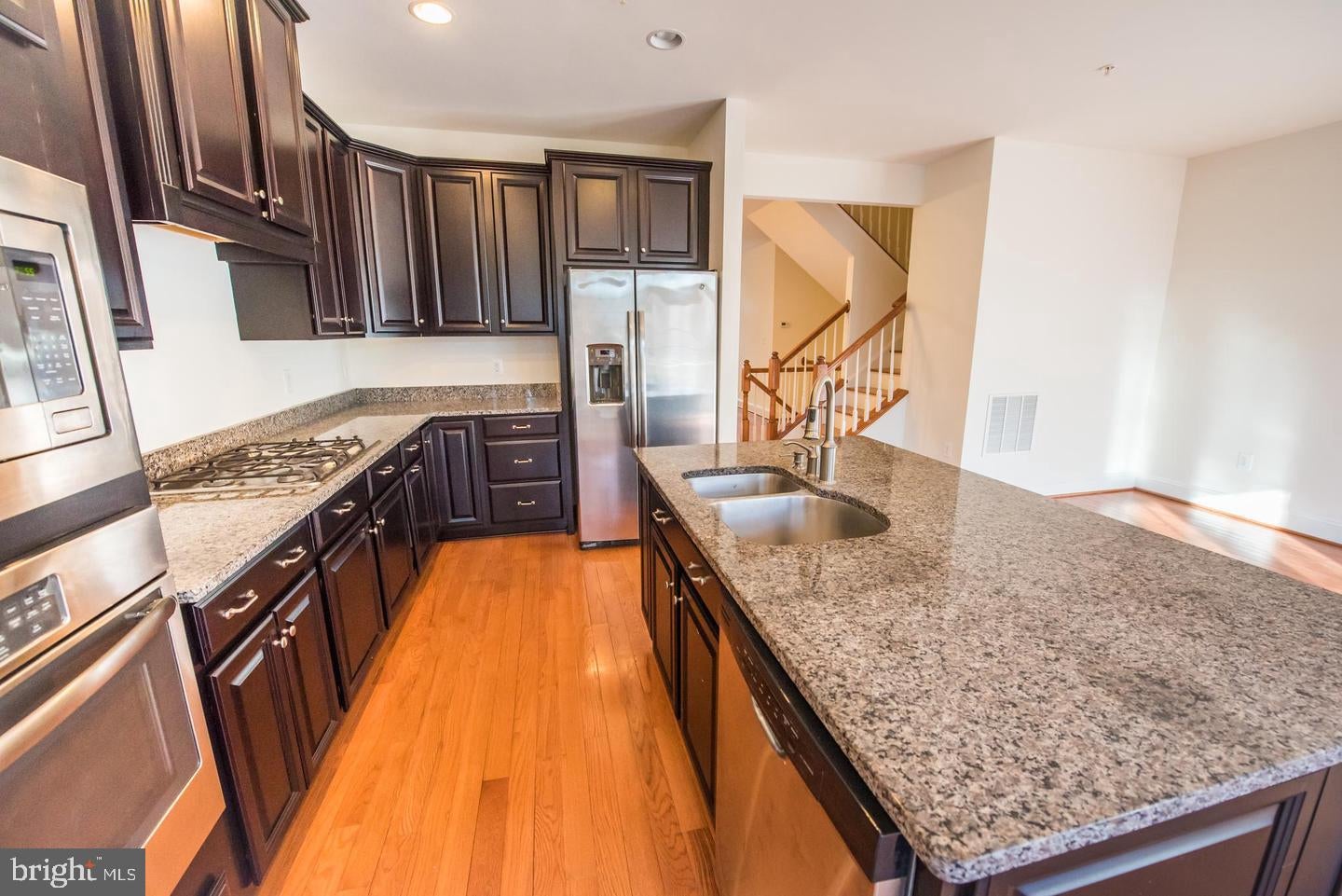2507 ROLLING FOREST DRIVE