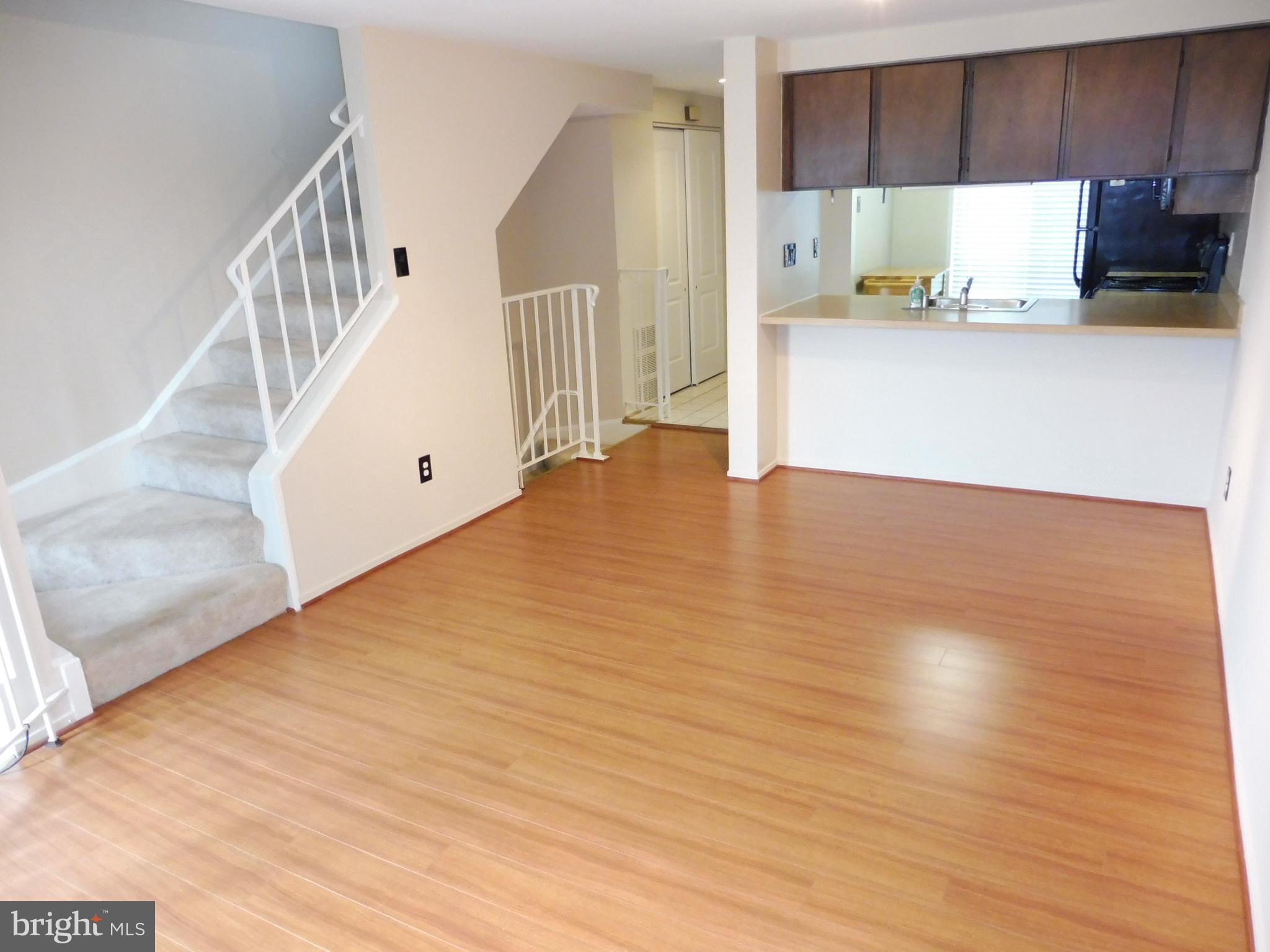 THOMAS CHOICE WEST - Residential Lease