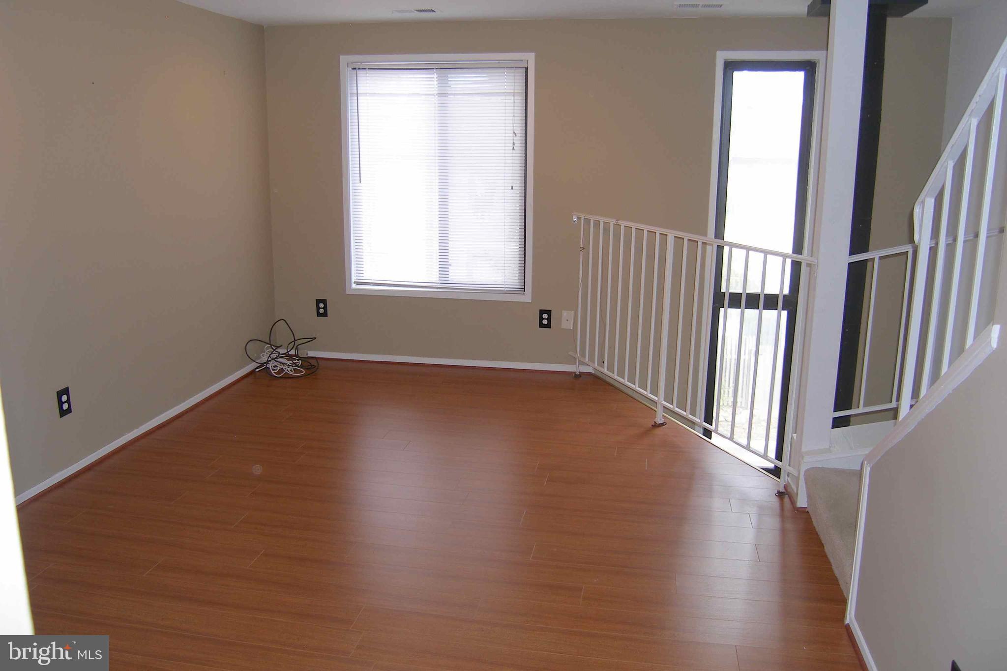 THOMAS CHOICE WEST - Residential Lease