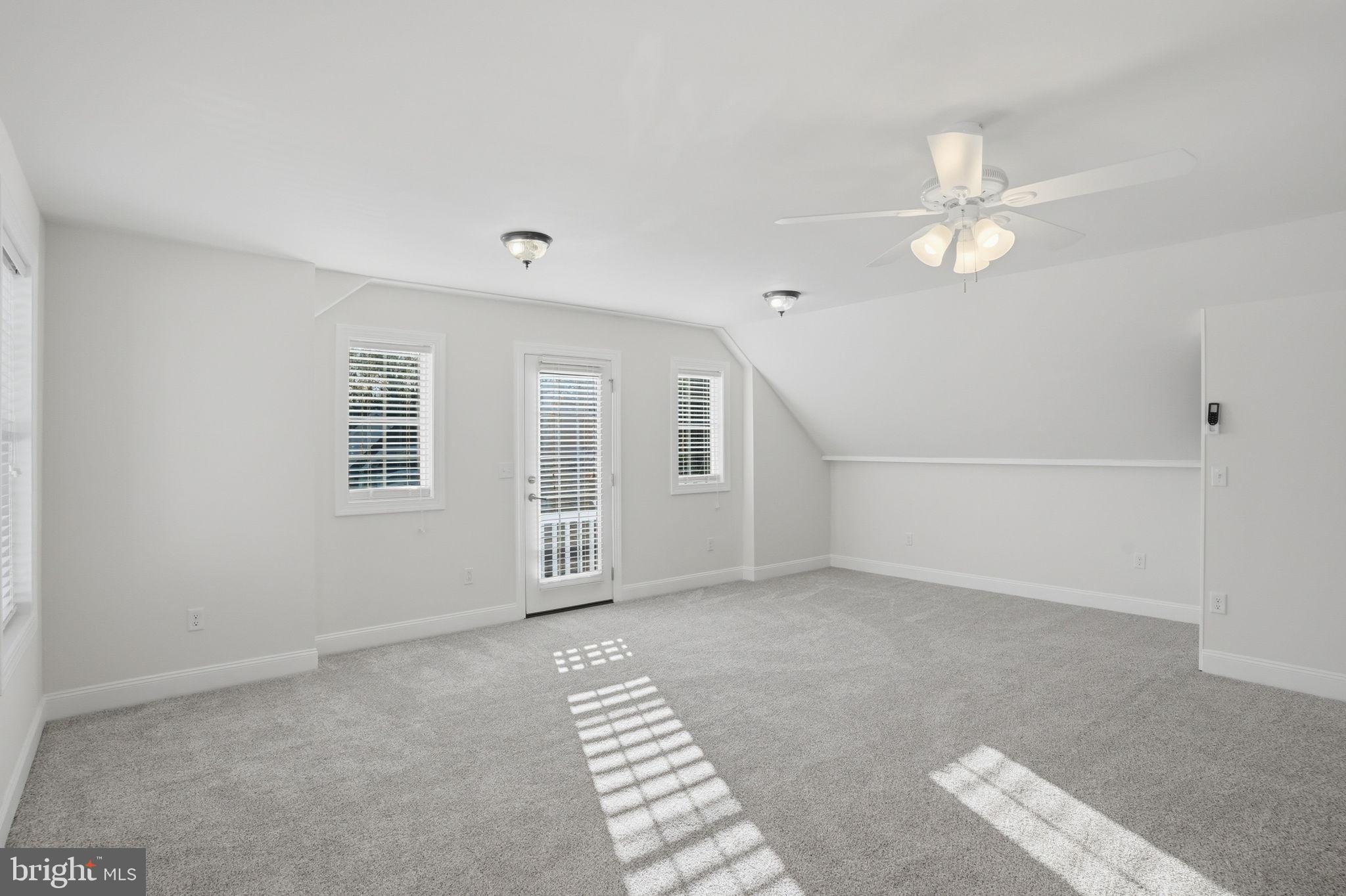 SENATORS - Residential