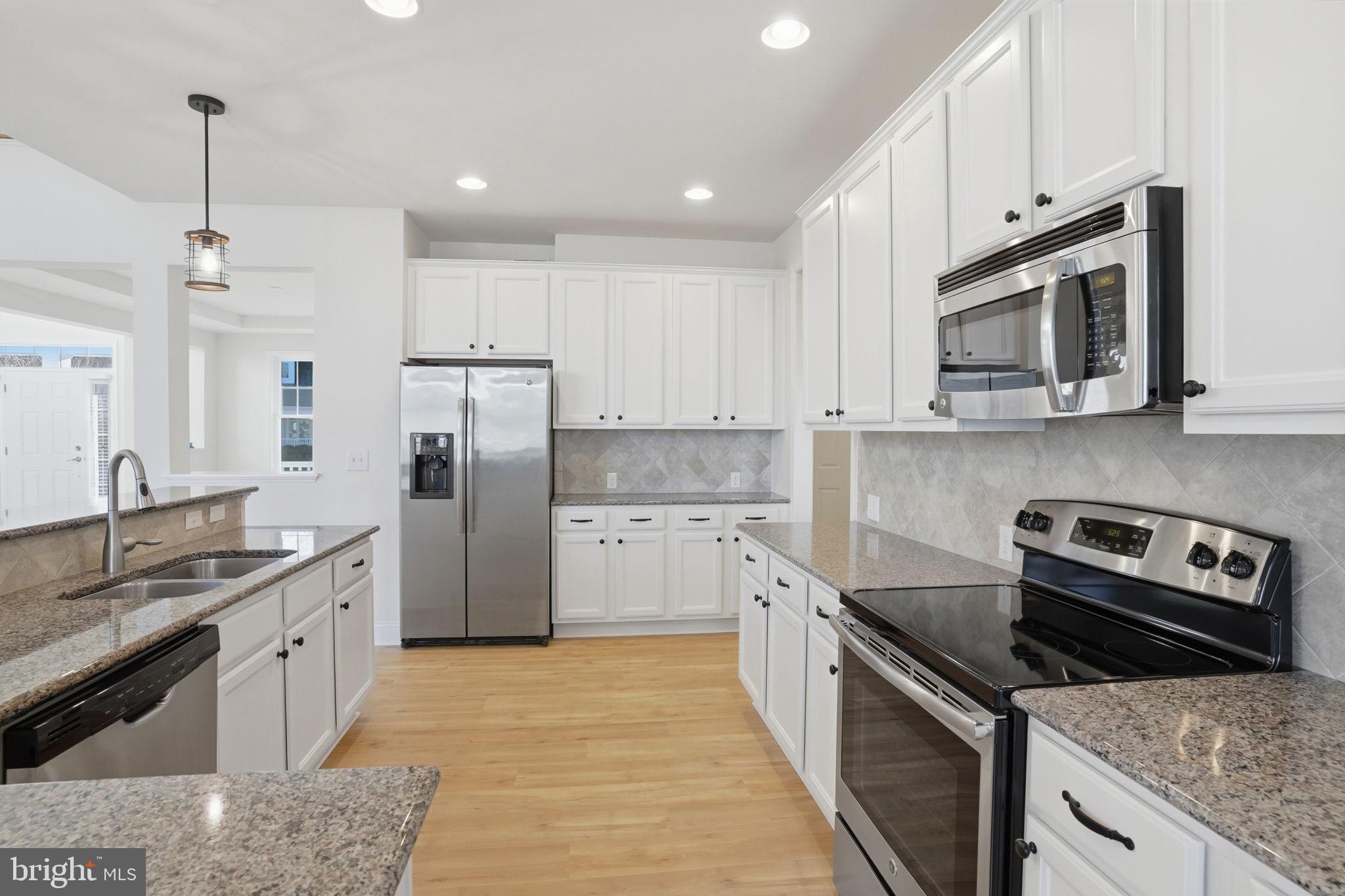 SENATORS - Residential