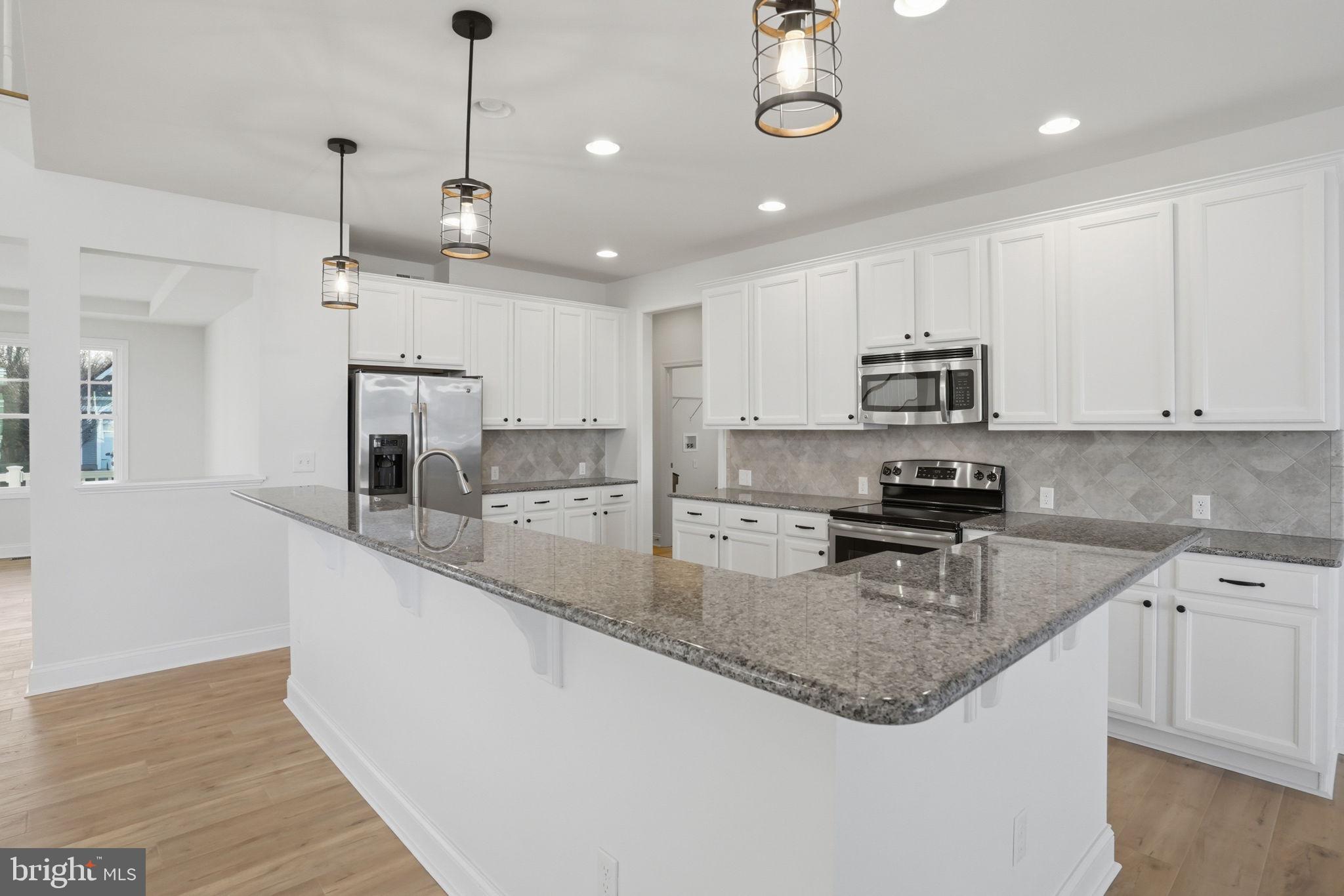 SENATORS - Residential