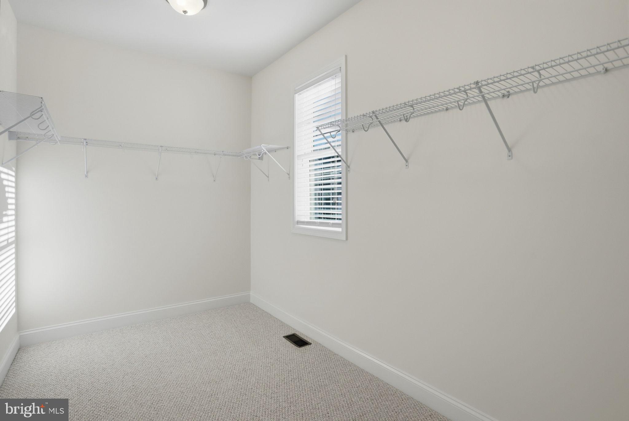 SENATORS - Residential