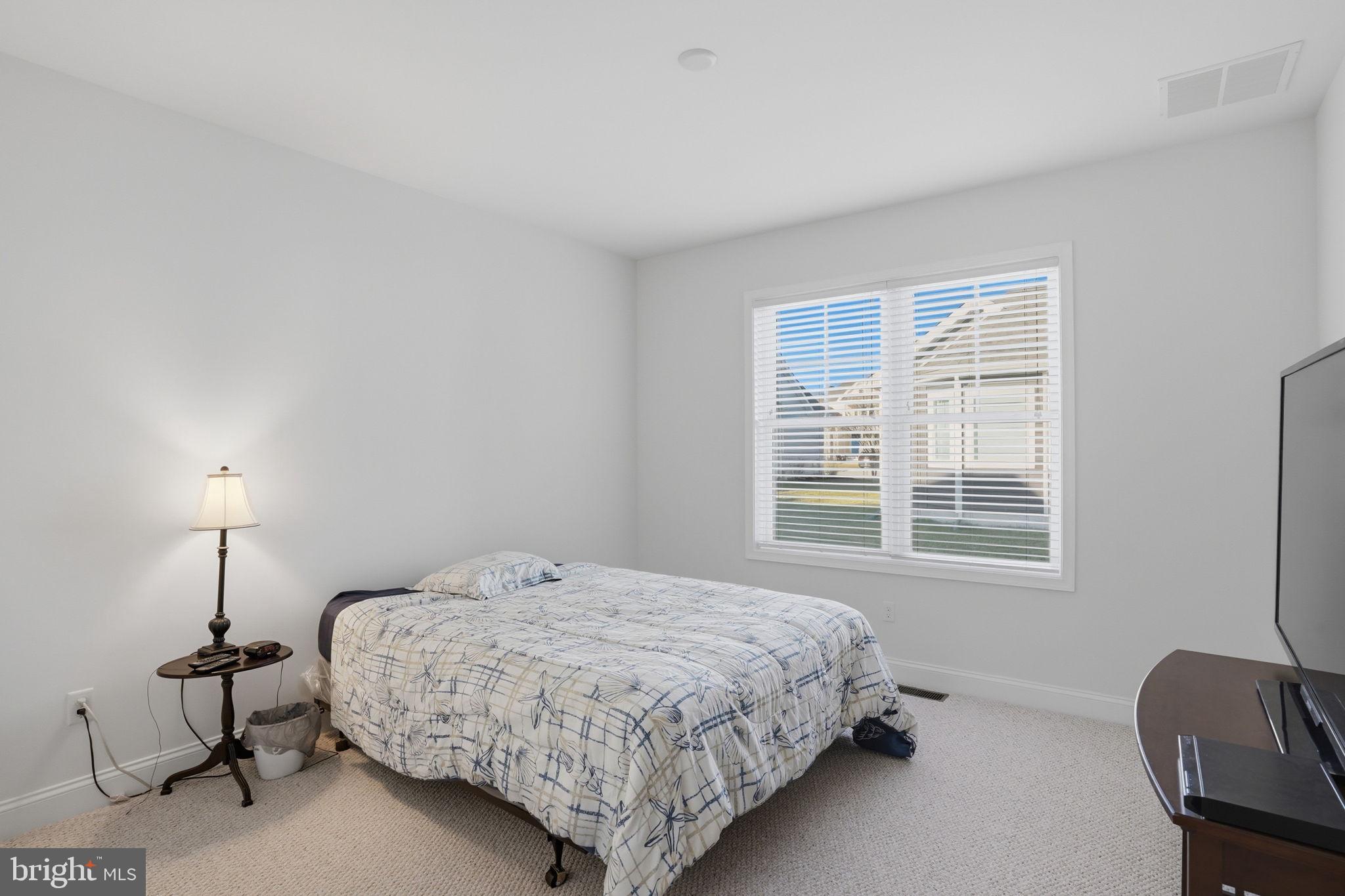 SENATORS - Residential