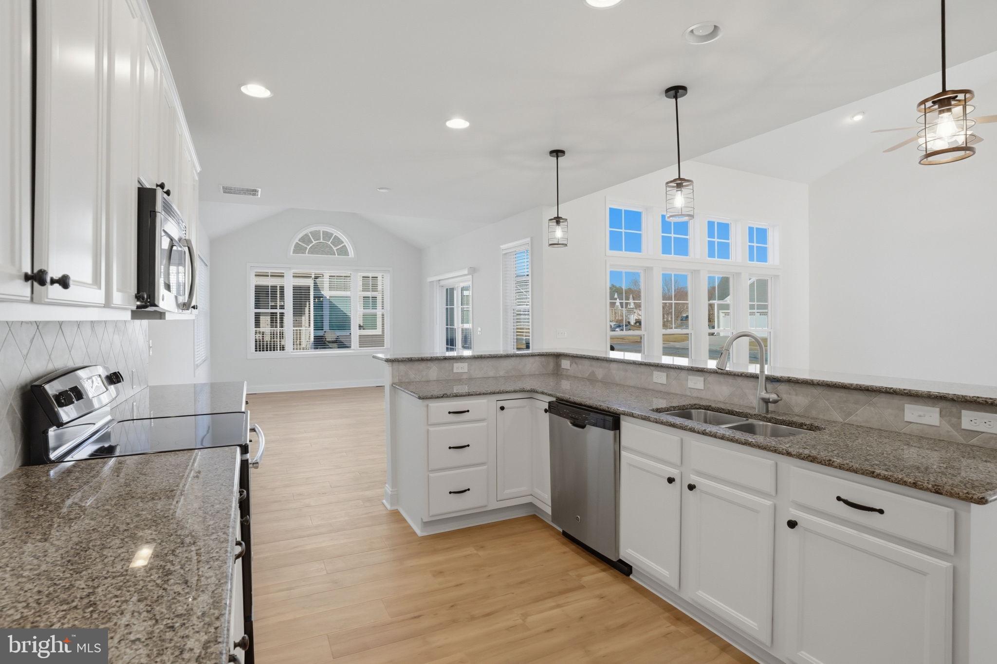 SENATORS - Residential