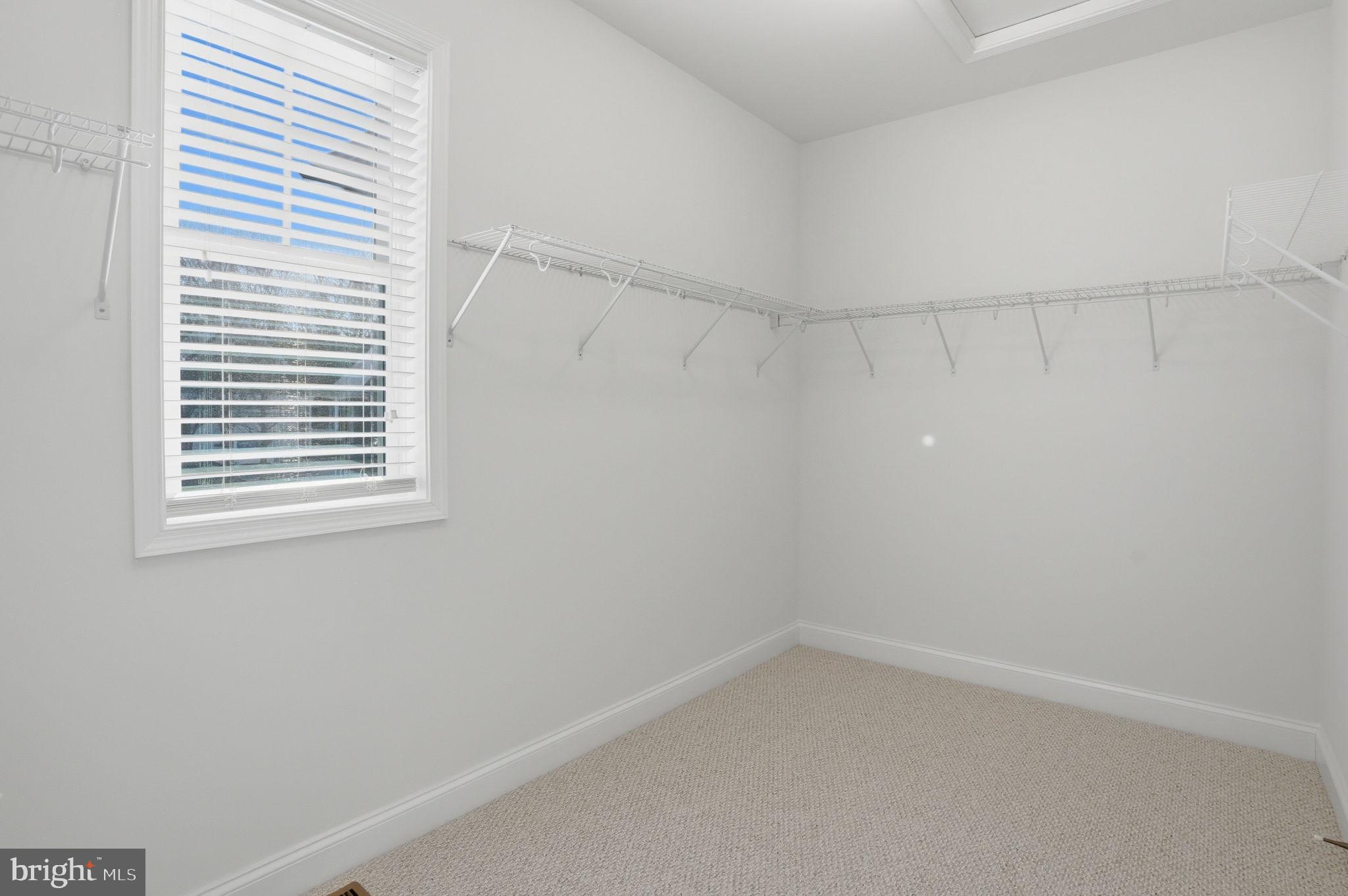 SENATORS - Residential