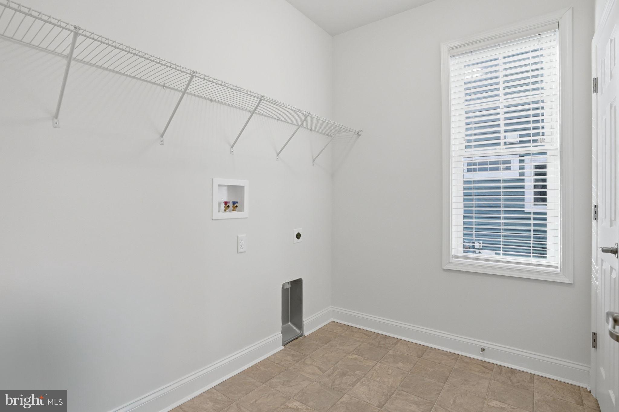 SENATORS - Residential