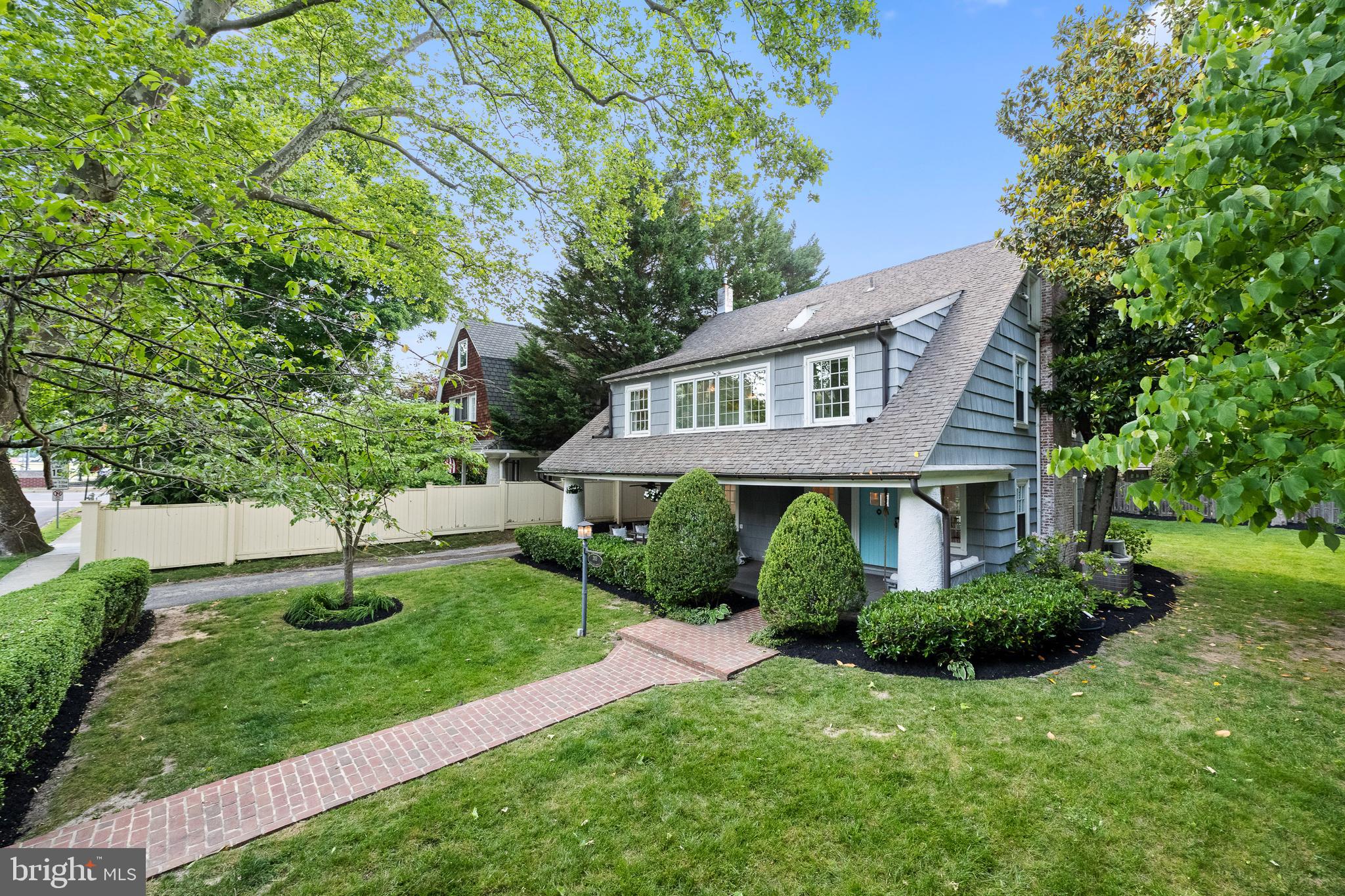 DOWNTOWN WAYNE - Residential