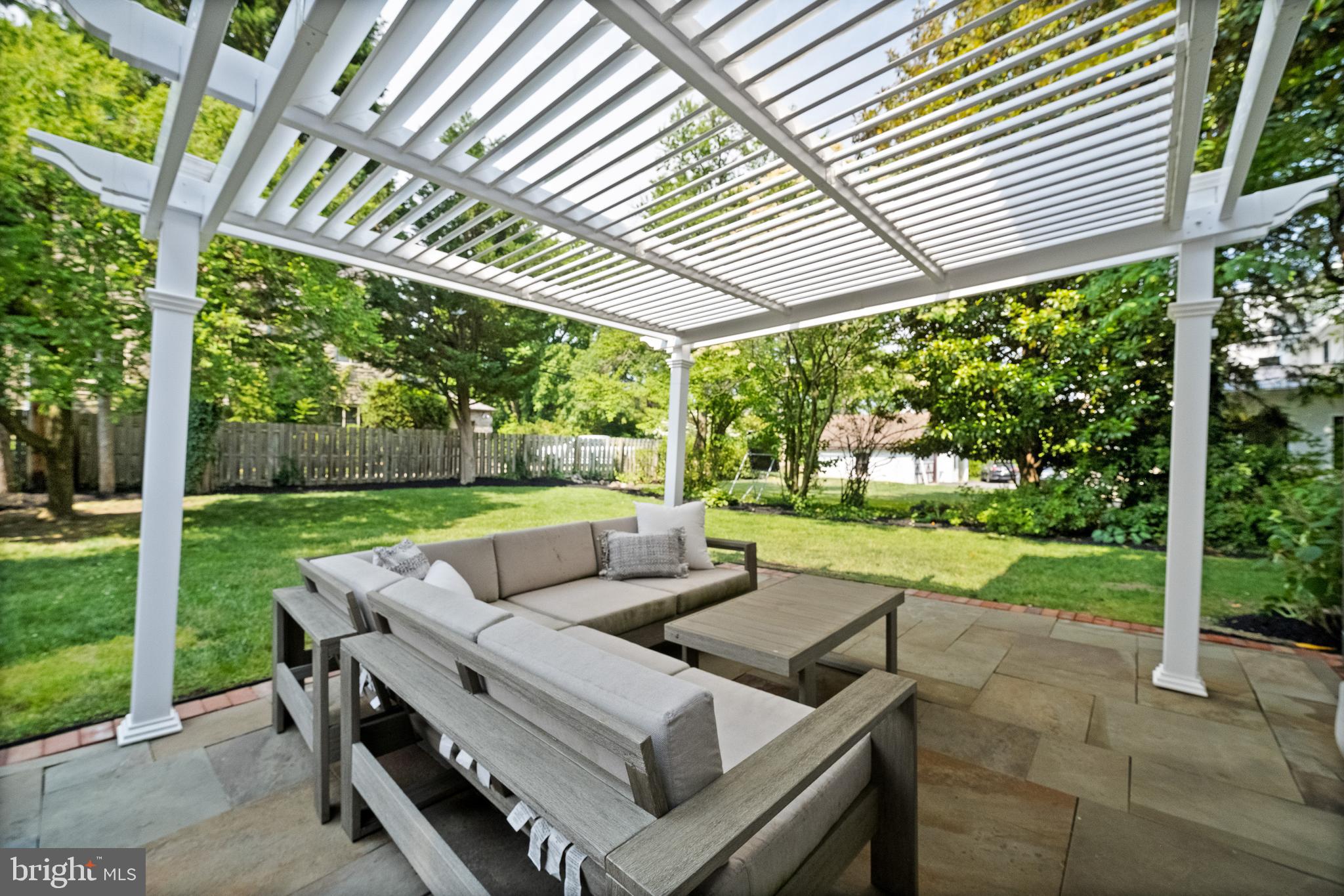 DOWNTOWN WAYNE - Residential