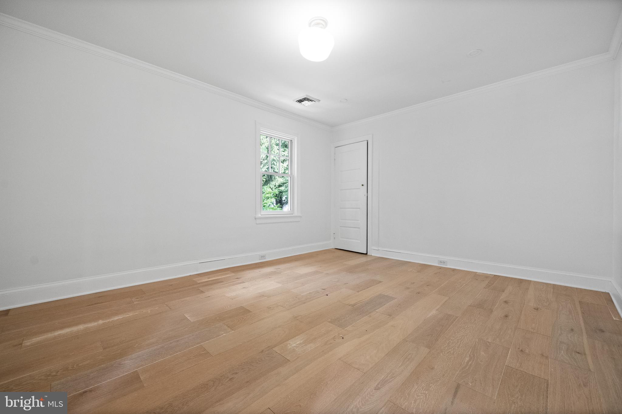 DOWNTOWN WAYNE - Residential