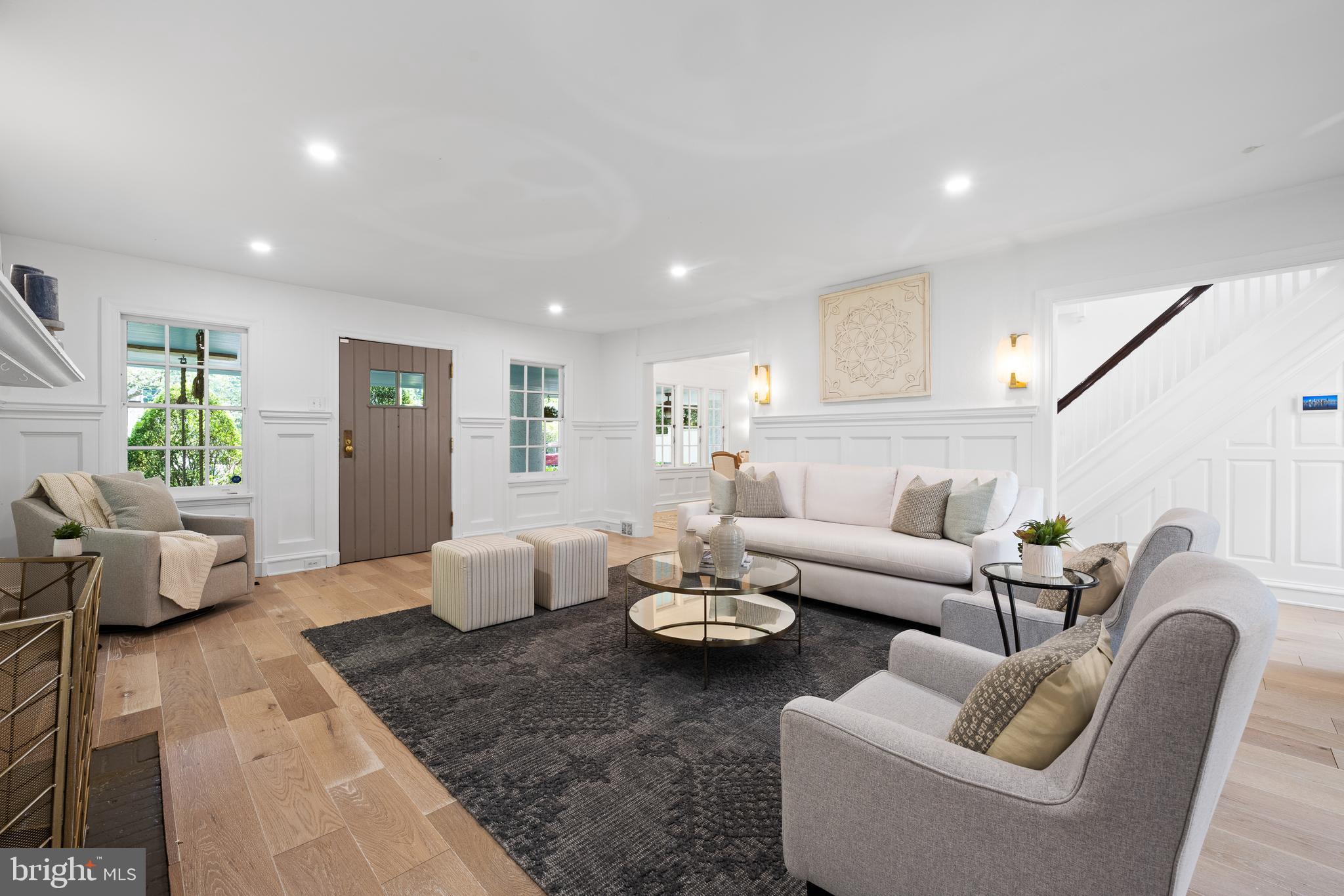 DOWNTOWN WAYNE - Residential