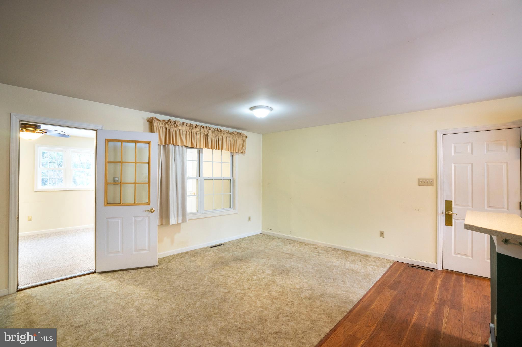 GREENLEAF MANOR - Residential