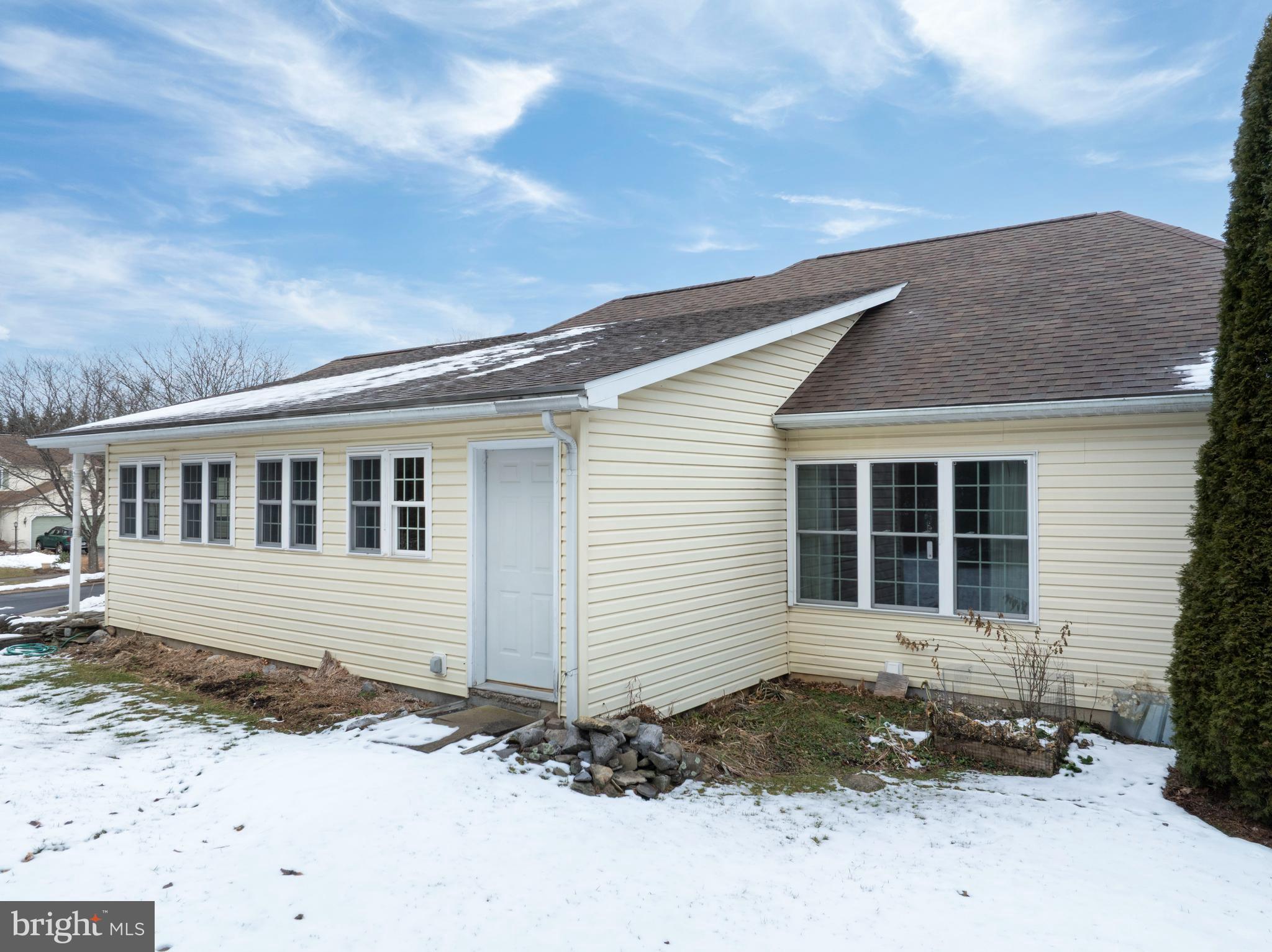 GREENLEAF MANOR - Residential