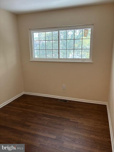 HOLLY PARK - Residential