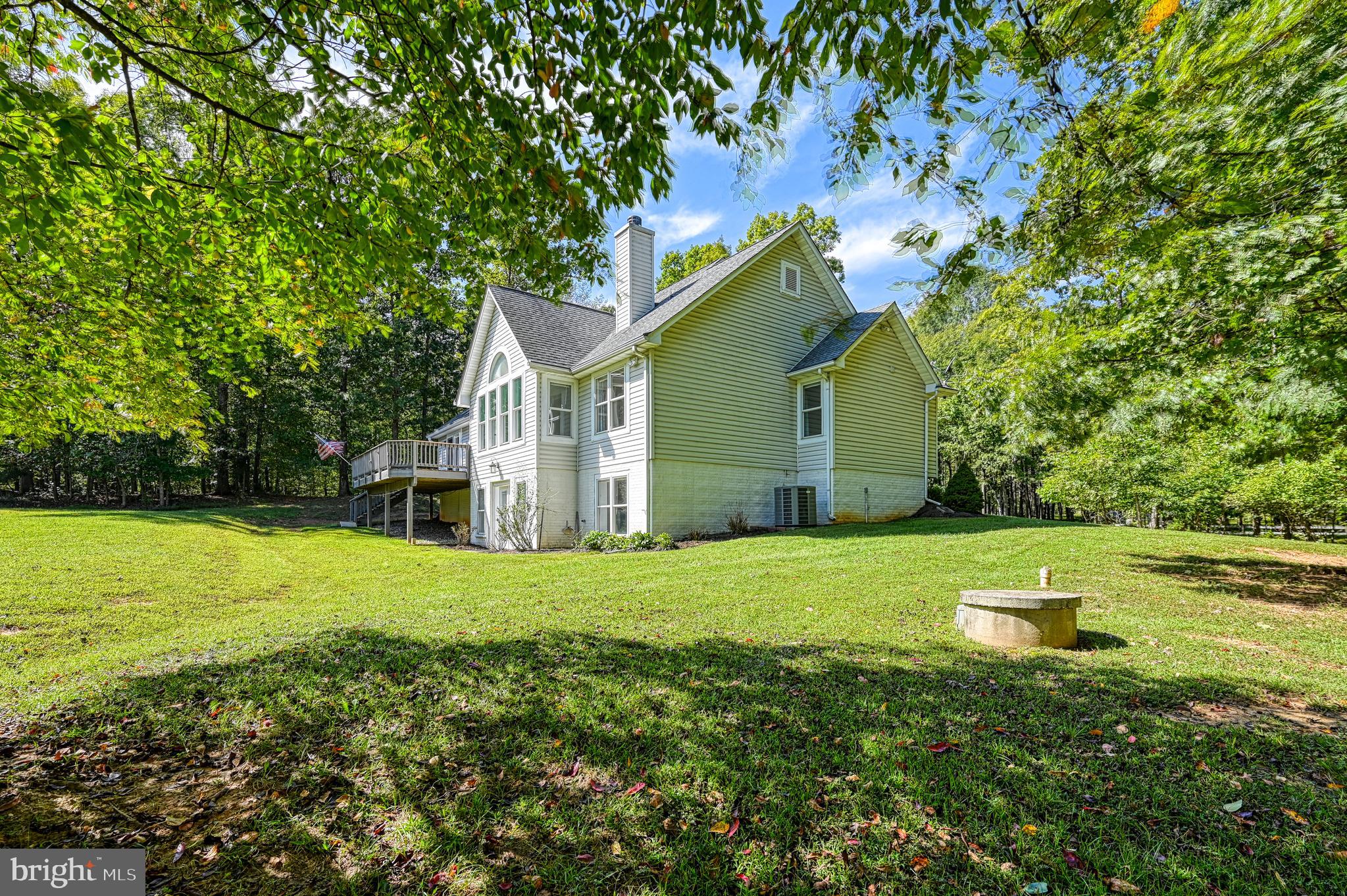 FOXWOOD MANOR - Residential