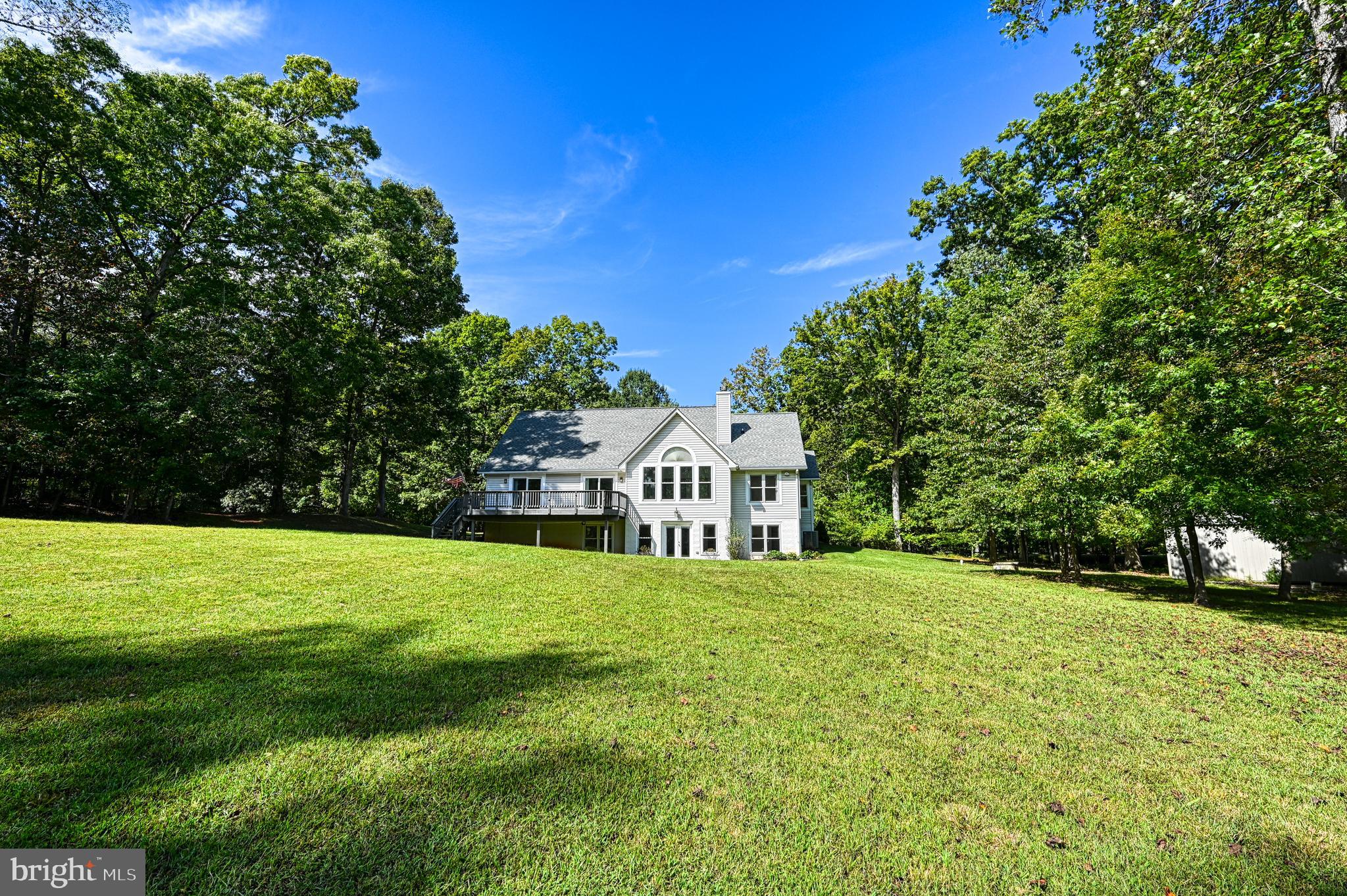 FOXWOOD MANOR - Residential