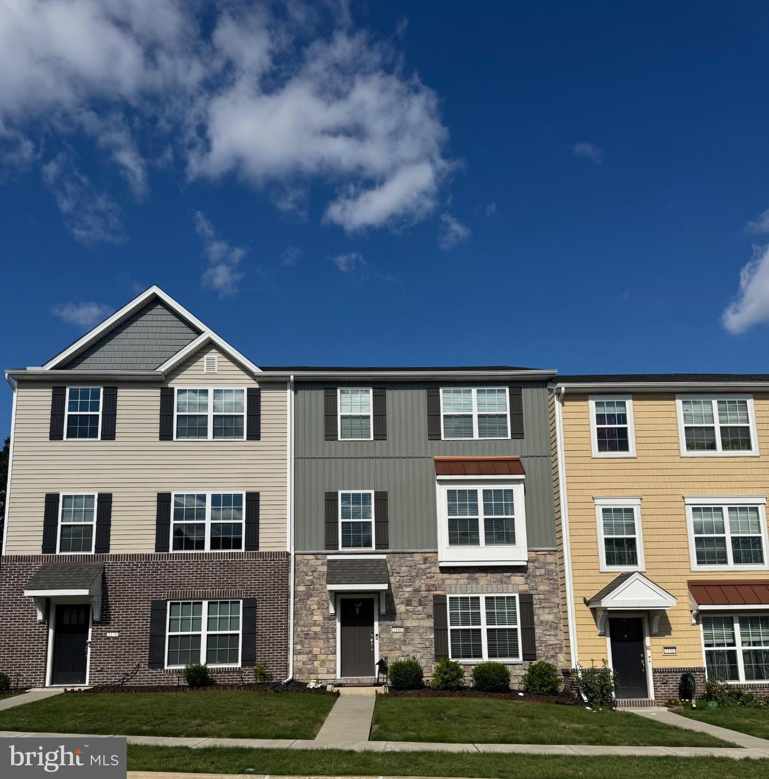 5160 LAUREL VALLEY LANE