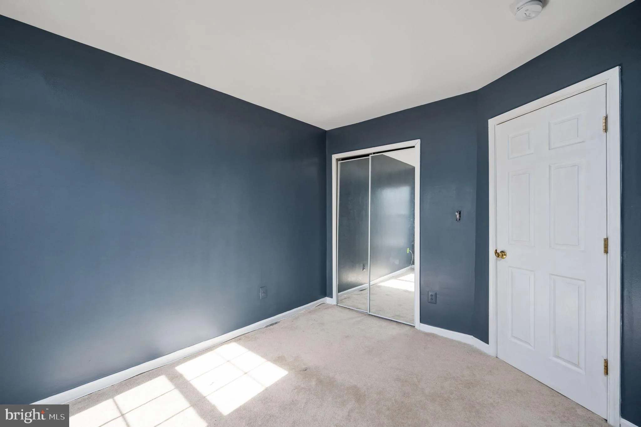 Manassas, Virginia 20112, United States, 5 Bedrooms Bedrooms, ,4 BathroomsBathrooms,Residential,Contingent,79204