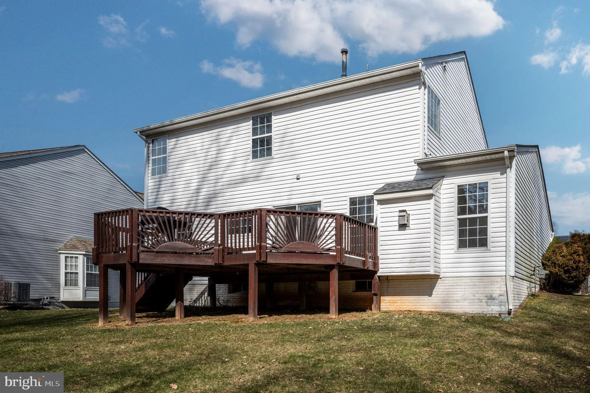 Manassas, Virginia 20112, United States, 5 Bedrooms Bedrooms, ,4 BathroomsBathrooms,Residential,Contingent,79204