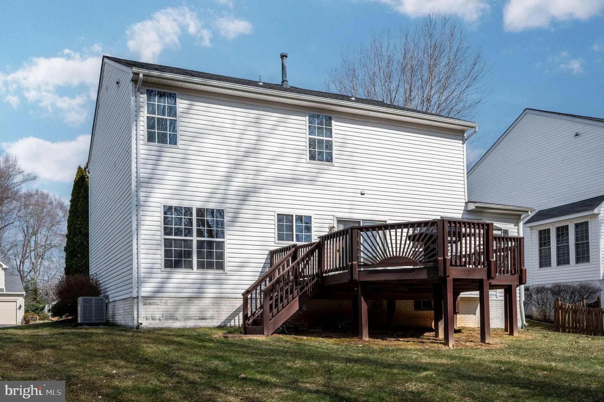 Manassas, Virginia 20112, United States, 5 Bedrooms Bedrooms, ,4 BathroomsBathrooms,Residential,Contingent,79204