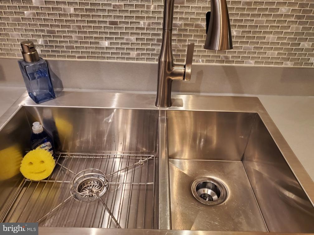 GAMBRILL SOUTH - Residential