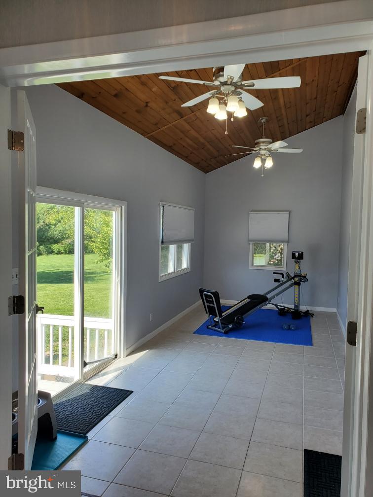 GAMBRILL SOUTH - Residential