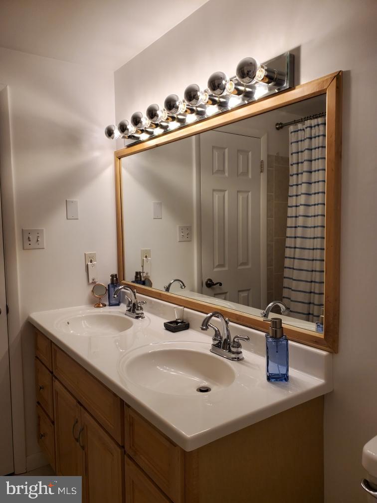 GAMBRILL SOUTH - Residential