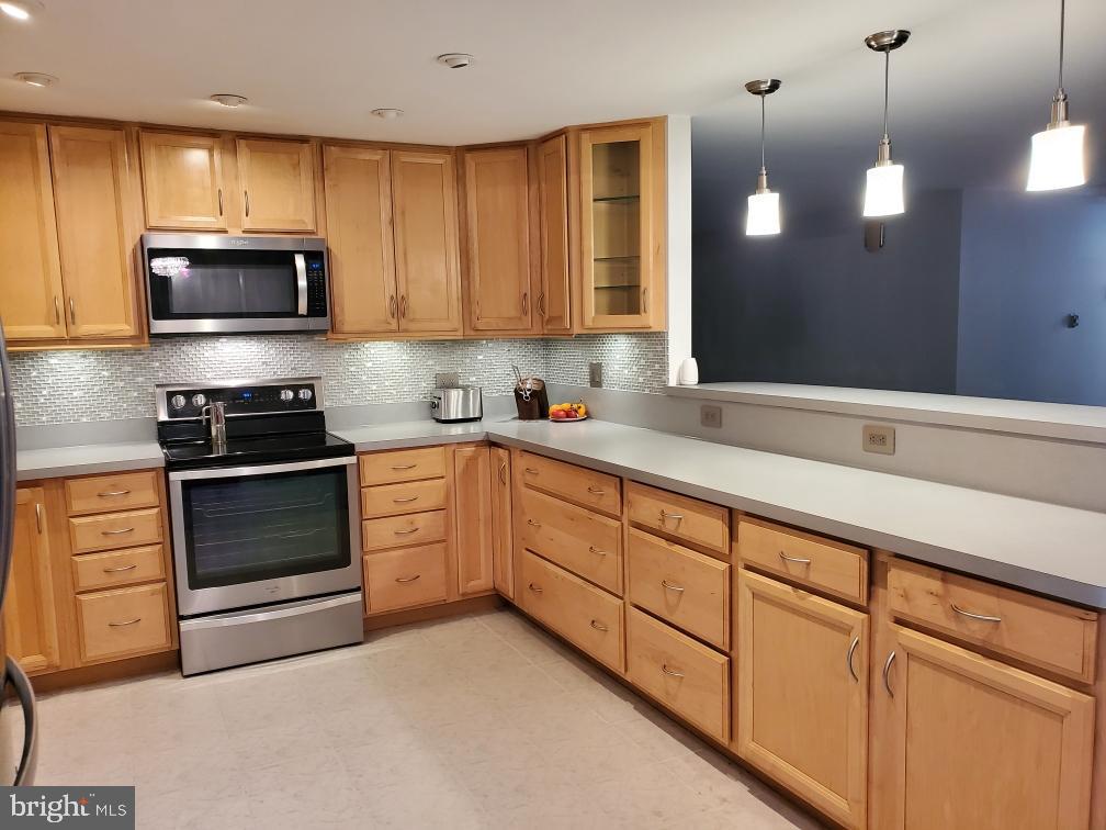 GAMBRILL SOUTH - Residential