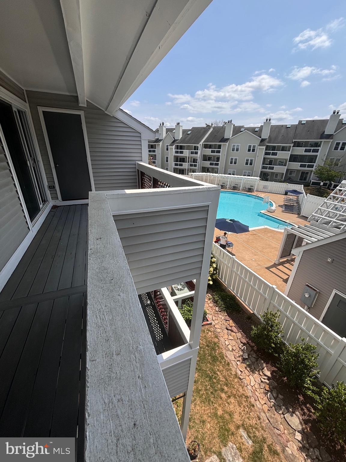 GRAYS POINTE - Residential Lease