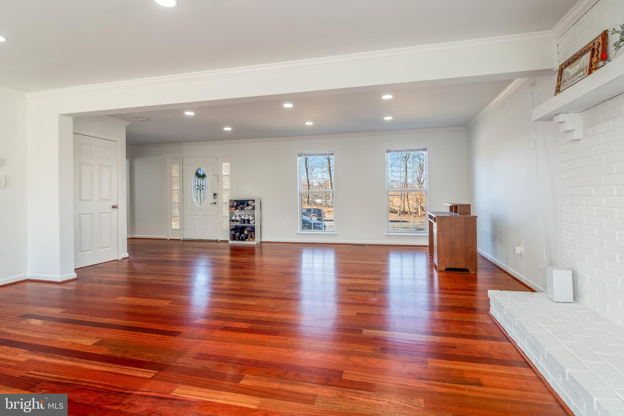 LAKE RIDGE - Residential