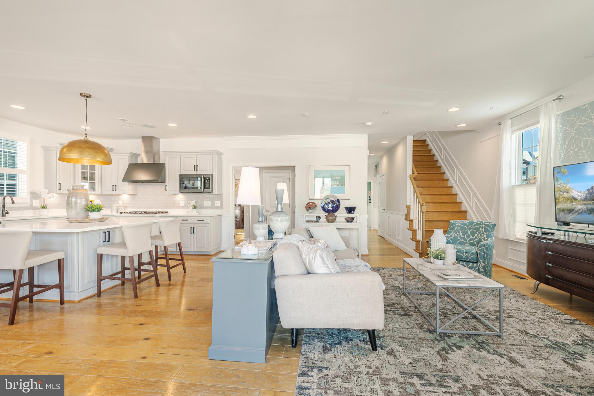 CREST OF ALEXANDRIA - Residential