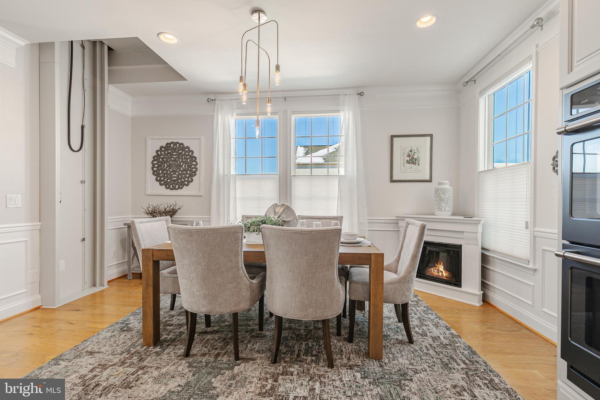 CREST OF ALEXANDRIA - Residential