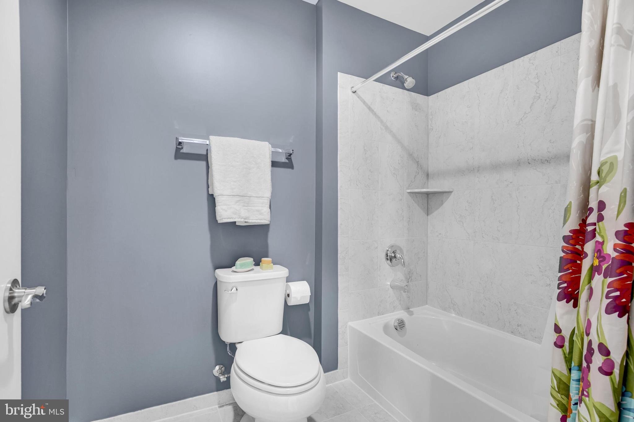 CREST OF ALEXANDRIA - Residential