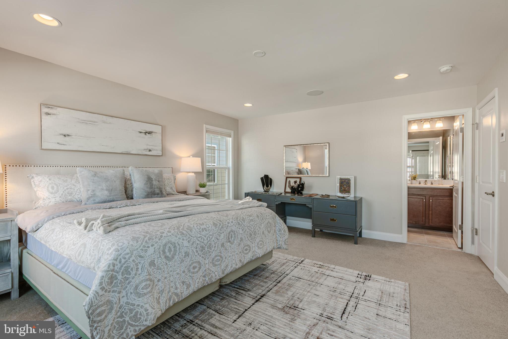 CREST OF ALEXANDRIA - Residential